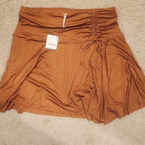 NWT Free People Who's That Miniskirt Sz L in Cathaway Spice - Picture 4 of 5